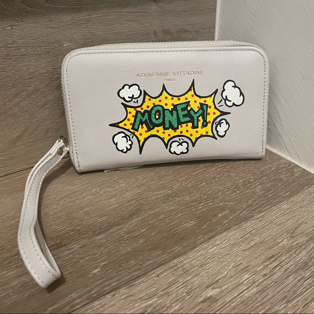Adrienne Vittadini Wallet